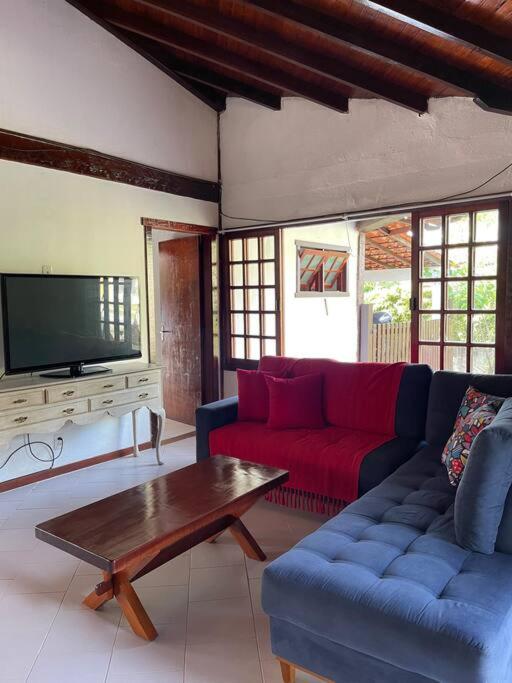 Casa especial com piscina e jardim