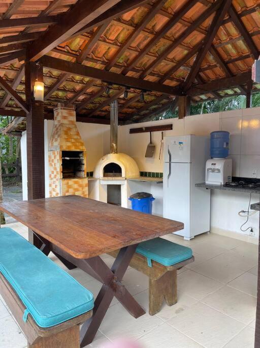 Casa especial com piscina e jardim