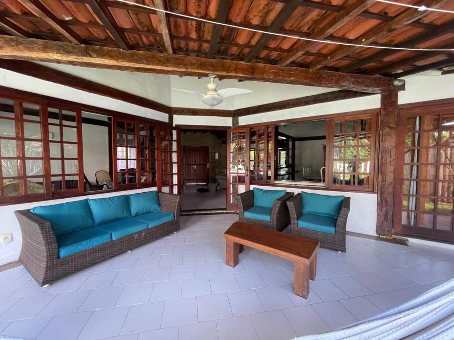 Casa especial com piscina e jardim