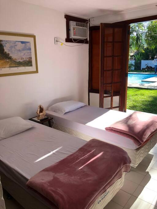 Casa especial com piscina e jardim