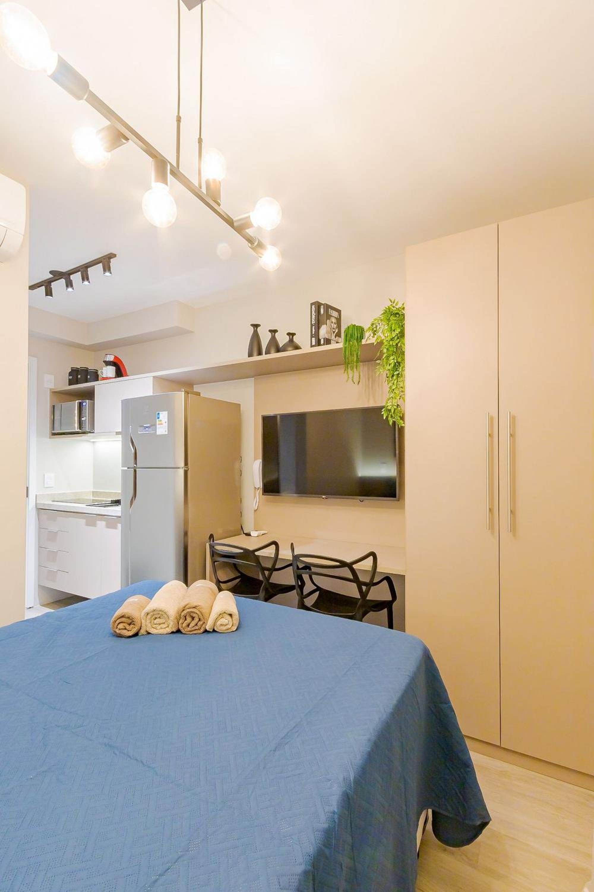 Handy Paraíso condominium with pool next to Ibirapuera