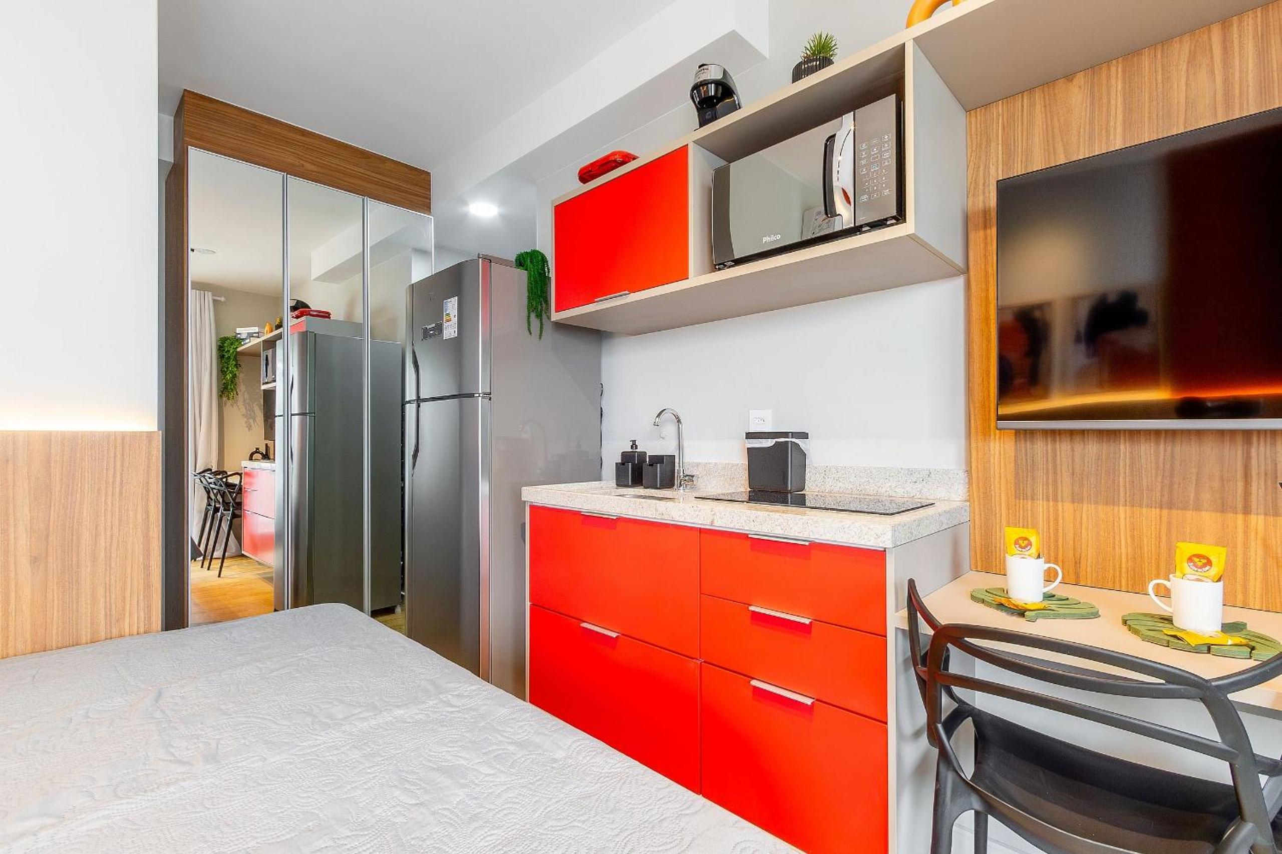Handy Paraíso condominium with pool next to Ibirapuera