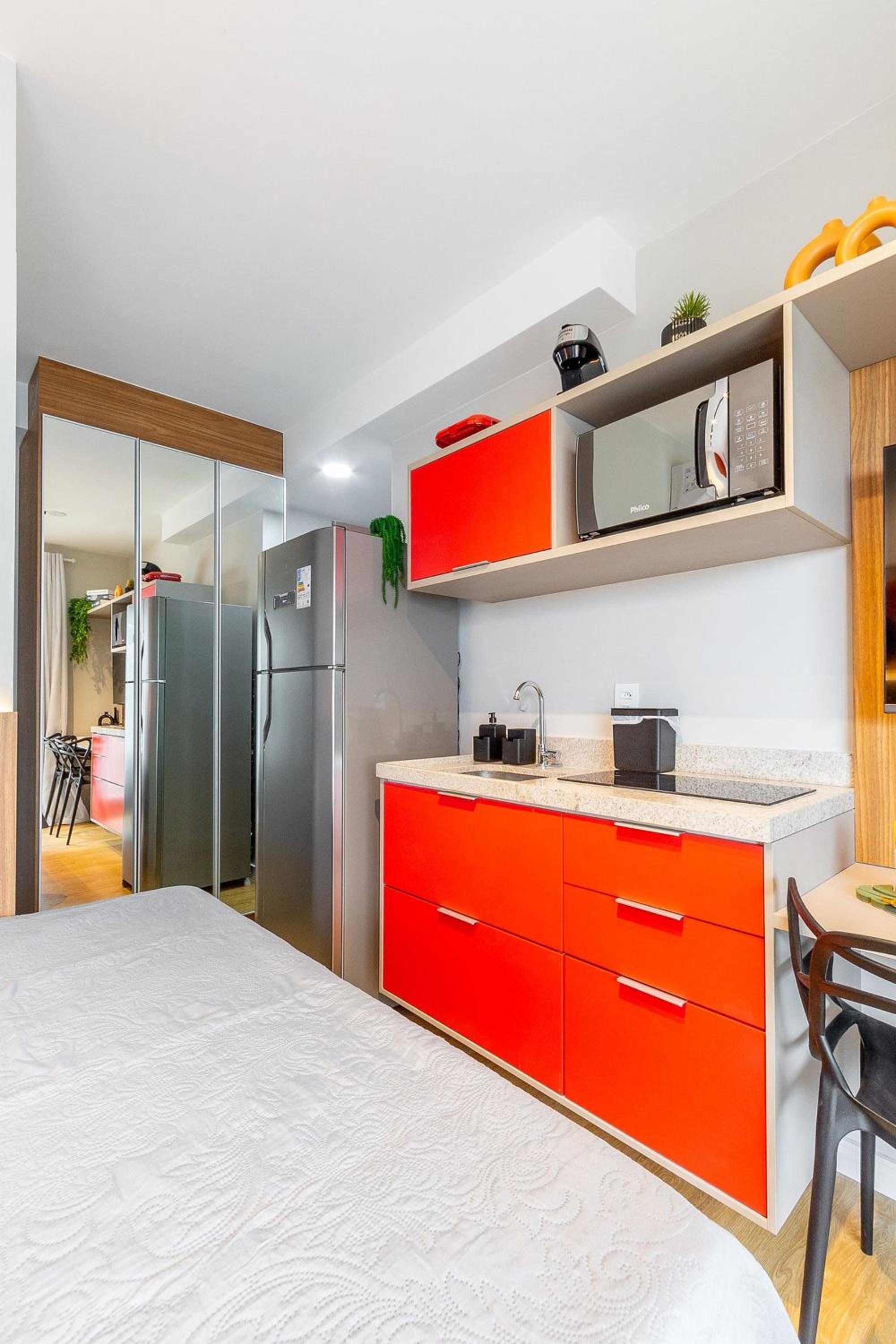 Handy Paraíso condominium with pool next to Ibirapuera