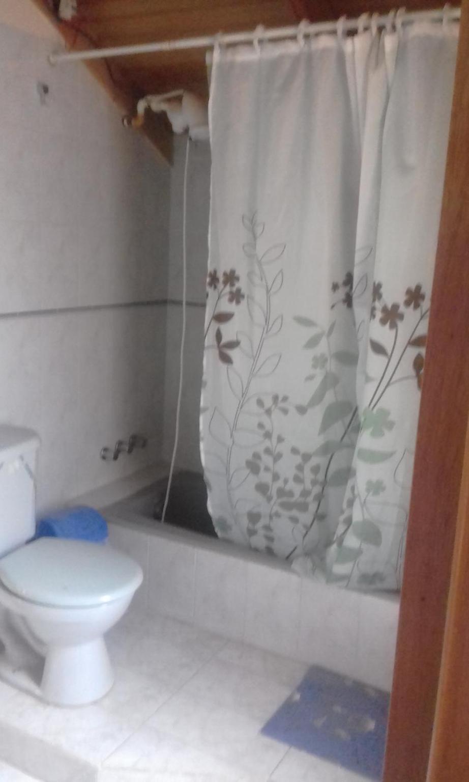 Hermosa Cabaña con piscina, sauna, parrillero y areas verdes