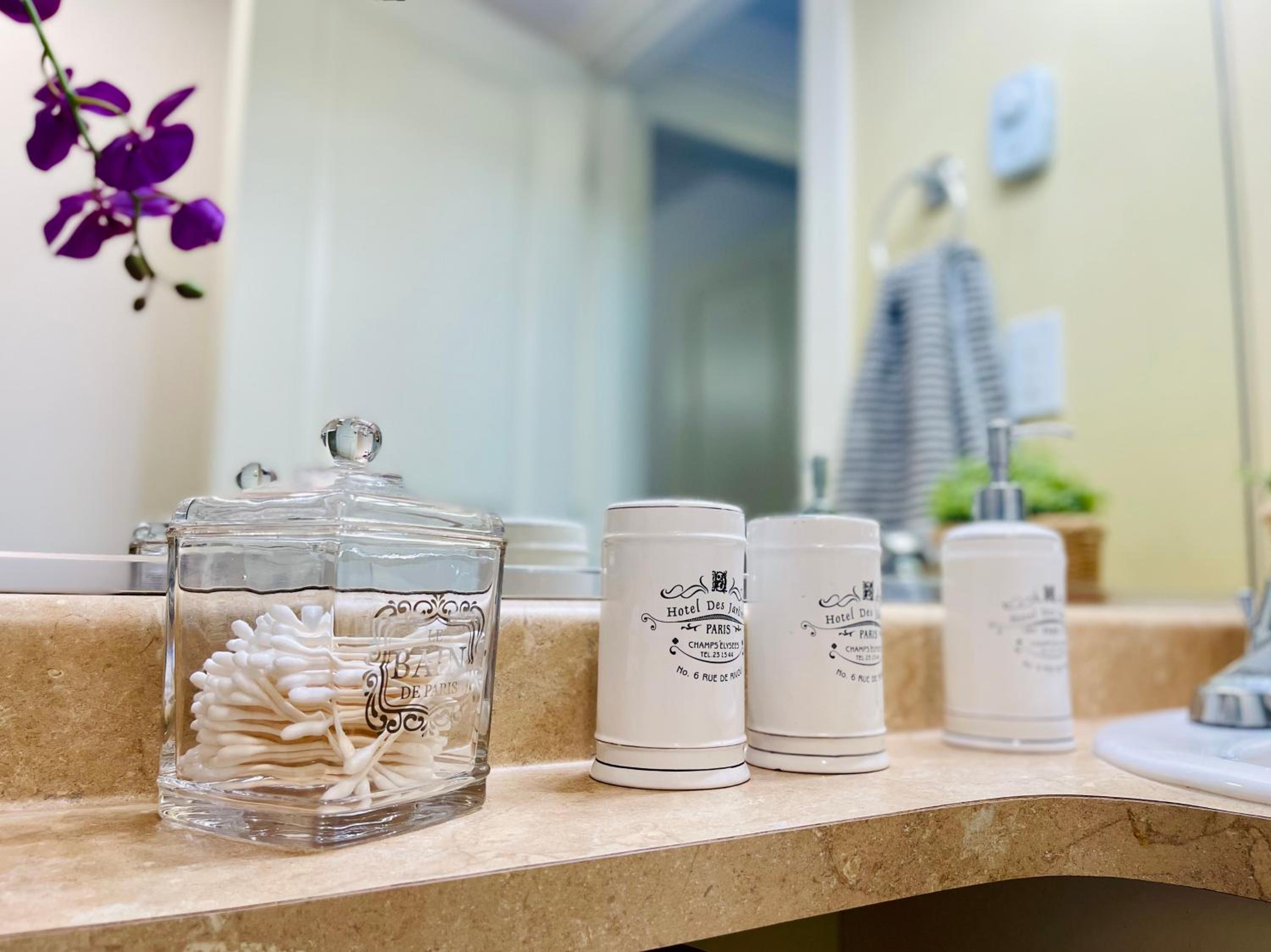 Langley Heights 2 Bedrooms Sweet Suite