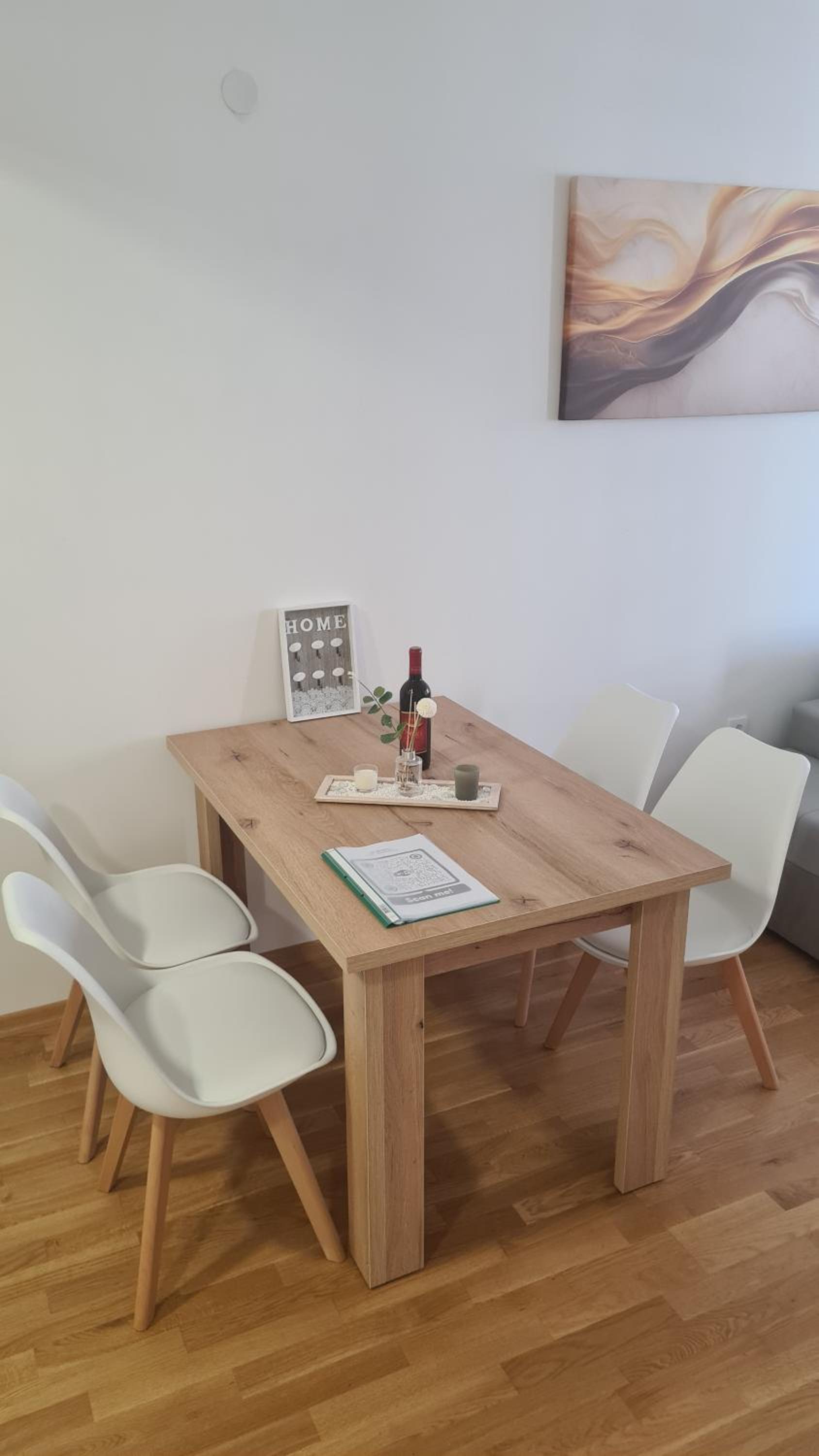Apartment Leona