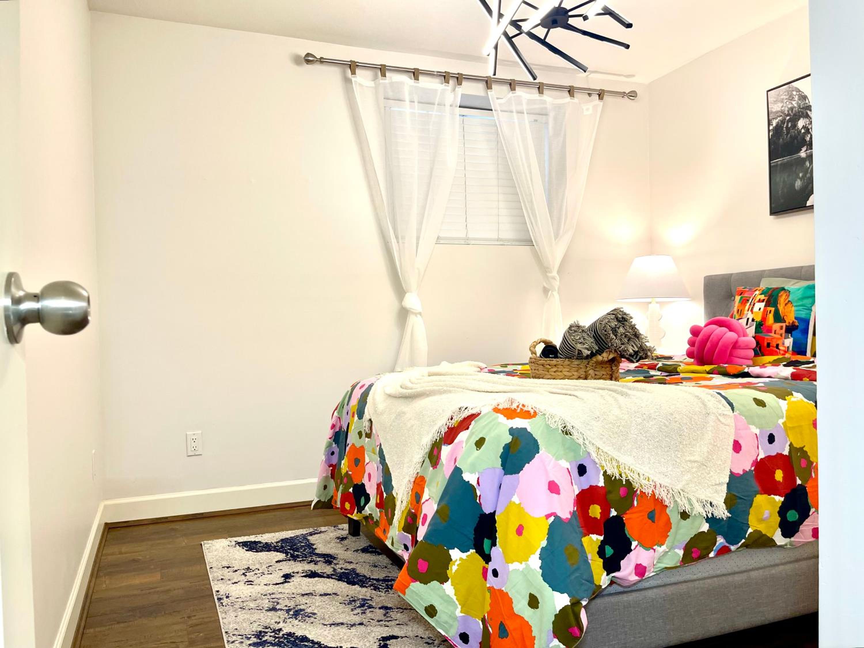 Langley Heights 2 Bedrooms Sweet Suite