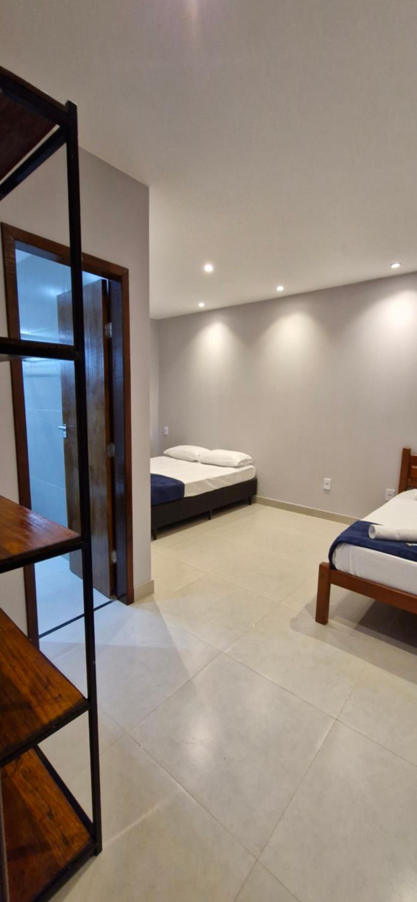 Casa em Paraty com 4 Suítes, Piscina e Churrasqueira Próximo Praias