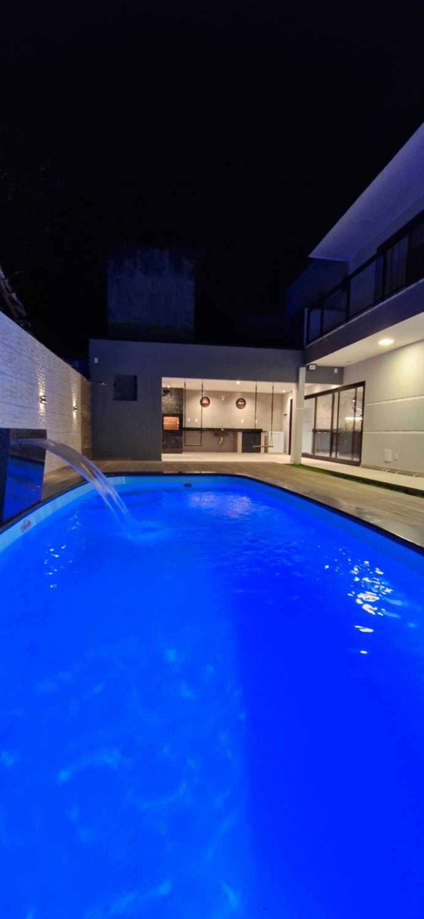Casa em Paraty com 4 Suítes, Piscina e Churrasqueira Próximo Praias