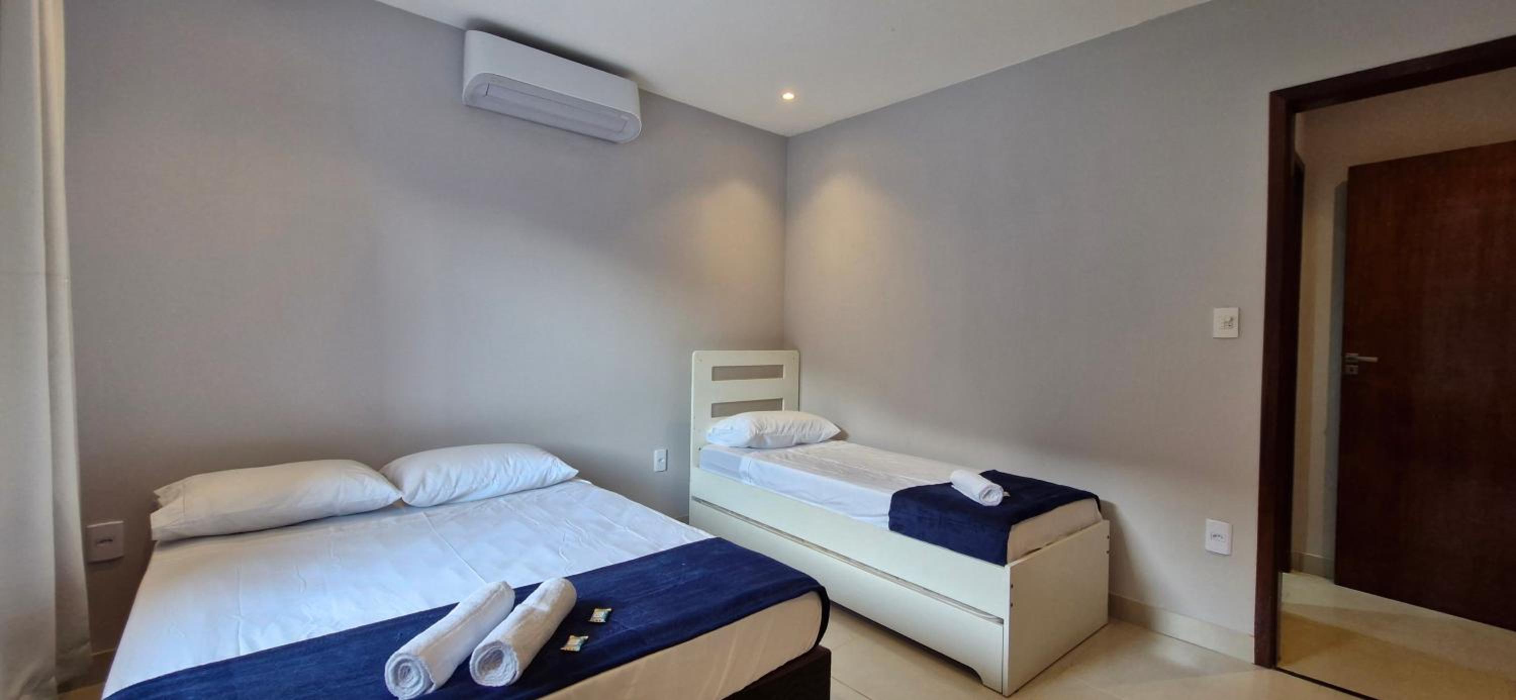 Casa em Paraty com 4 Suítes, Piscina e Churrasqueira Próximo Praias
