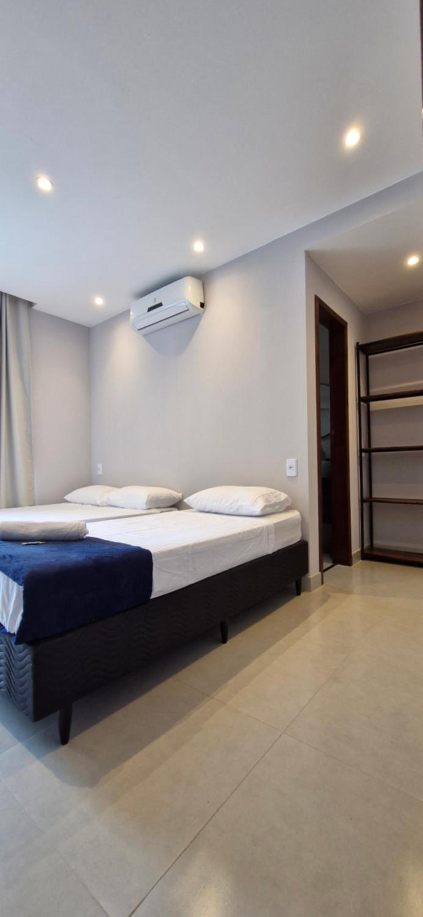 Casa em Paraty com 4 Suítes, Piscina e Churrasqueira Próximo Praias