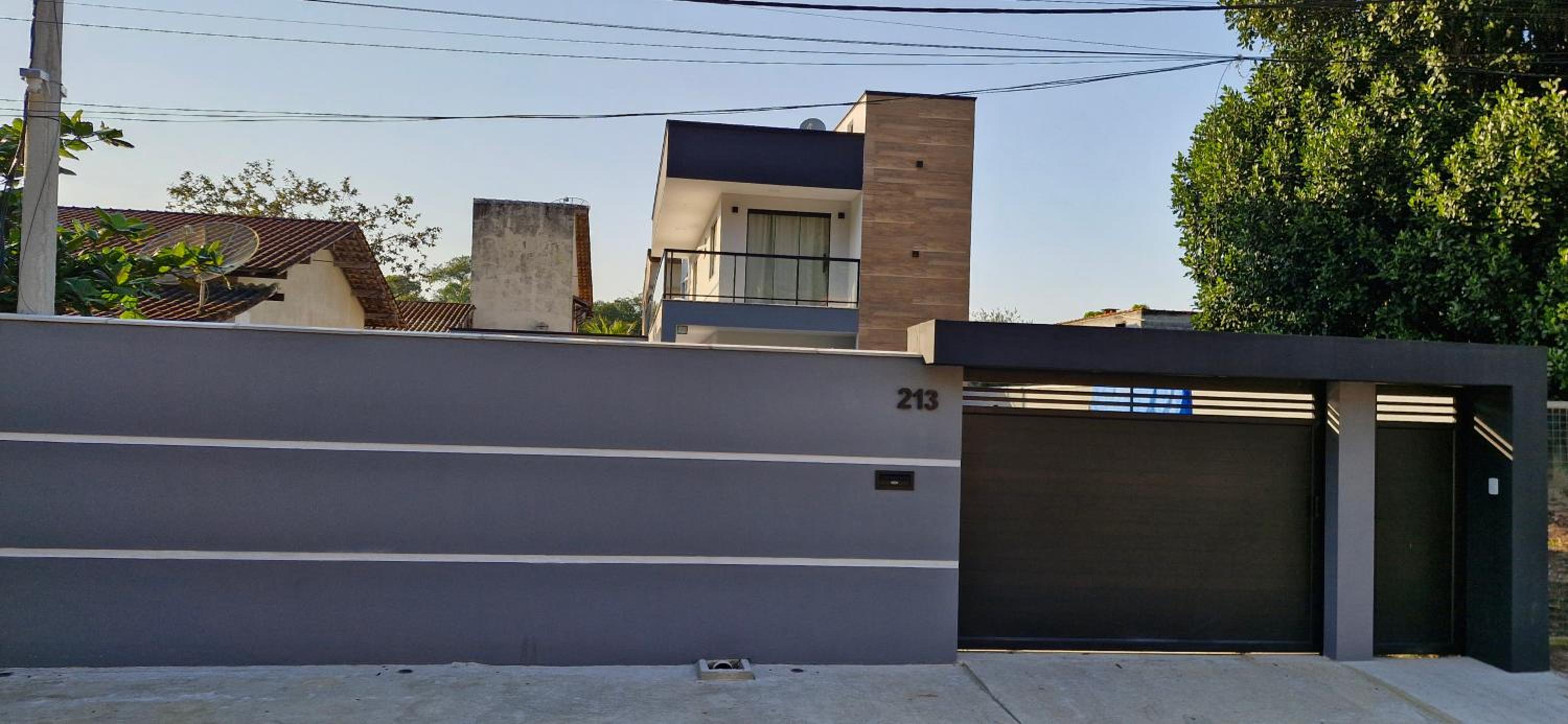 Casa em Paraty com 4 Suítes, Piscina e Churrasqueira Próximo Praias