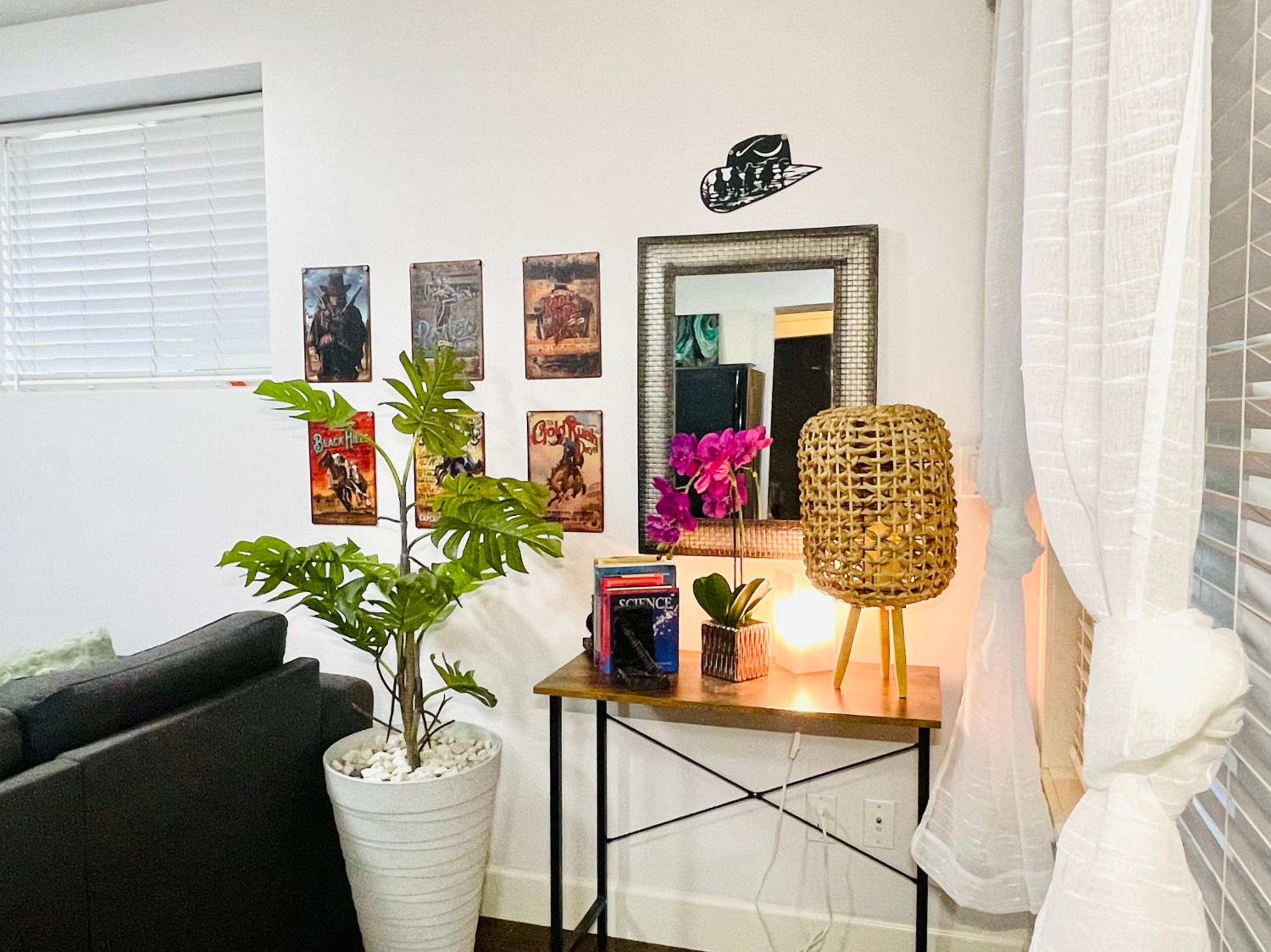 Langley Heights 2 Bedrooms Sweet Suite
