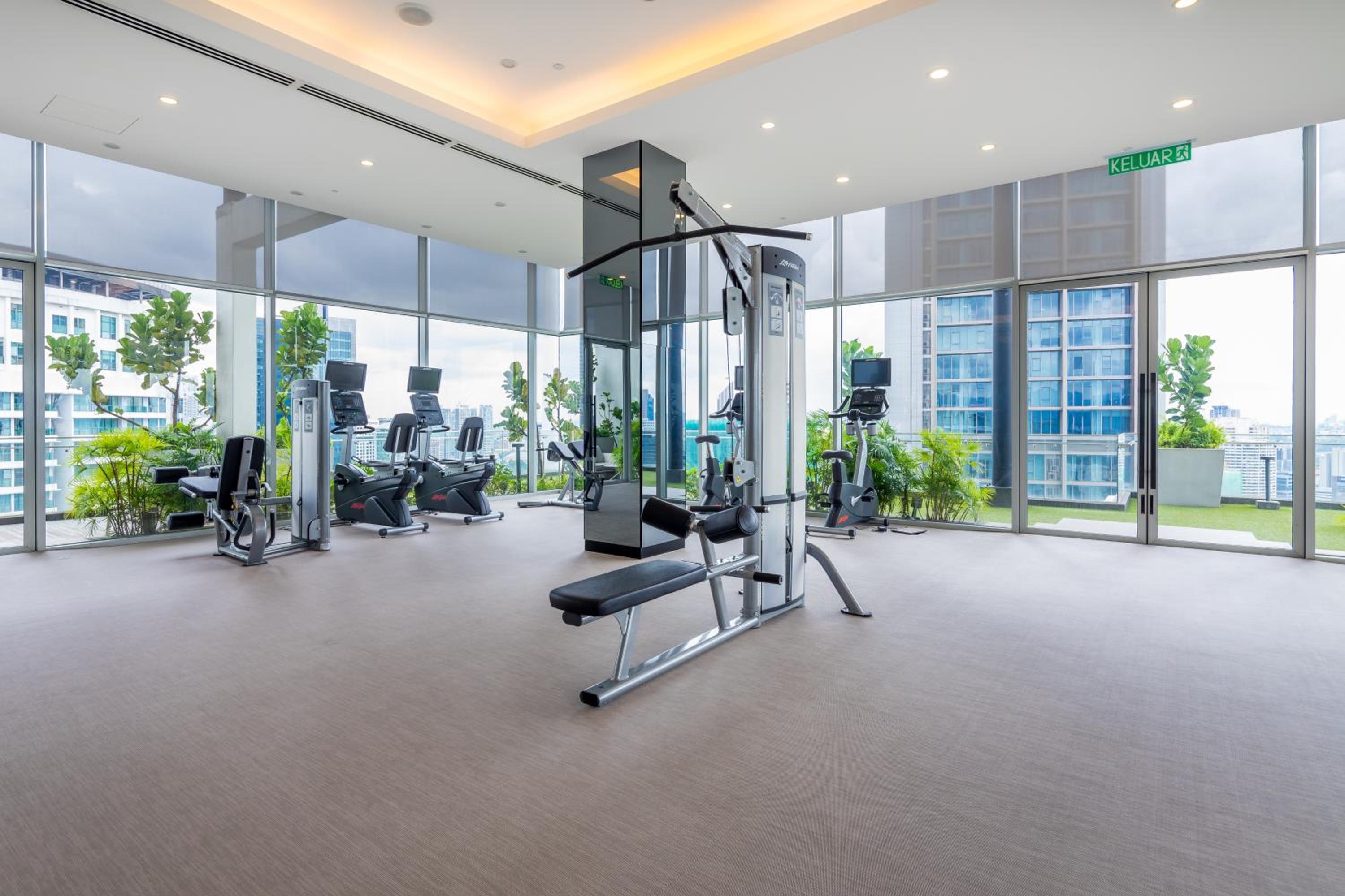 188 Premium Suites by Plush