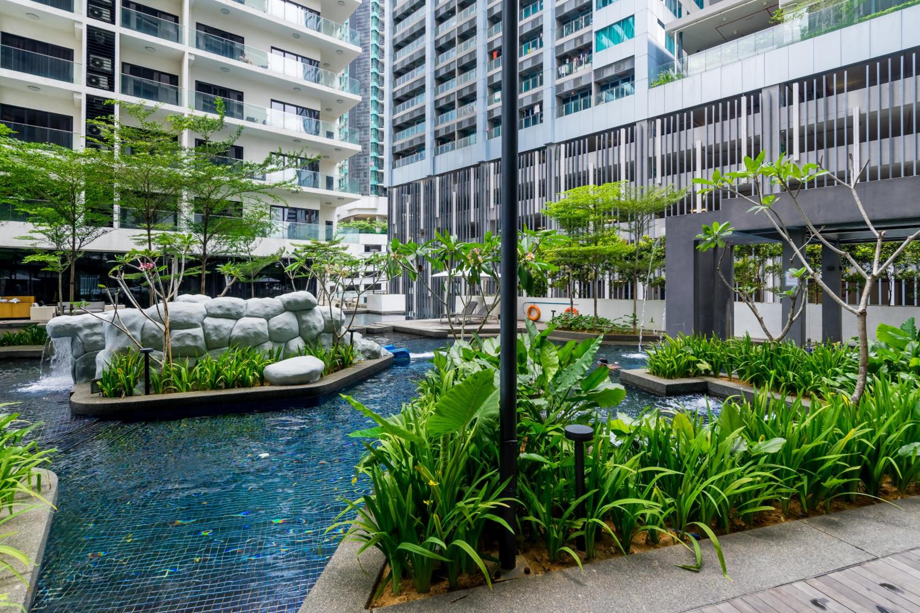 188 Premium Suites by Plush