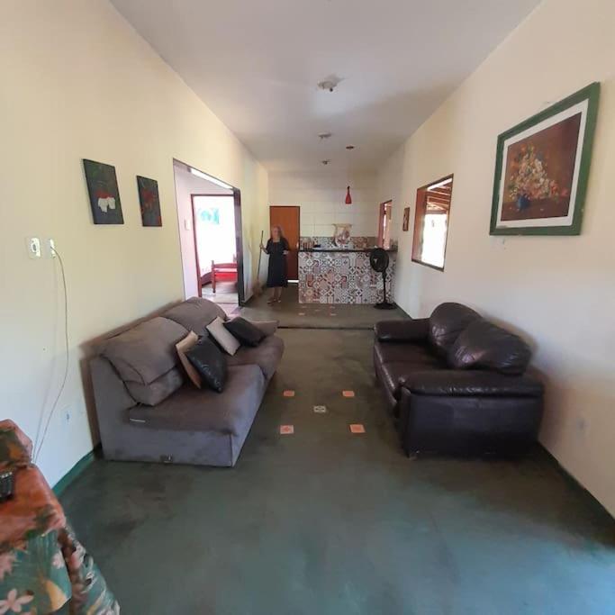 Casa Ampla Na Pousada Terra do Sossego - Rio - Piscinas de Água Mineral - Lazer - Artes - E mais no Espaço mais Especial de Piri