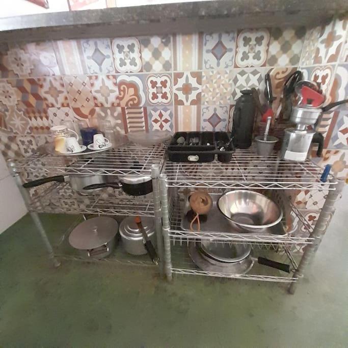 Casa Ampla Na Pousada Terra do Sossego - Rio - Piscinas de Água Mineral - Lazer - Artes - E mais no Espaço mais Especial de Piri