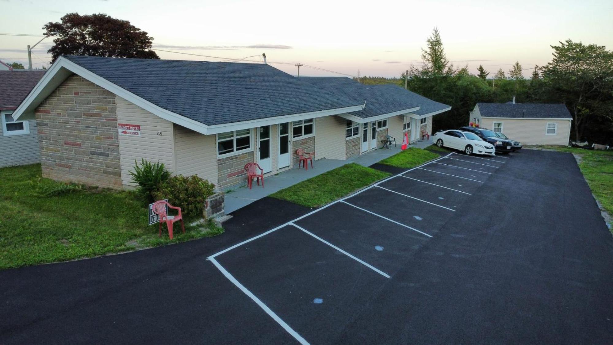 Regent Motel