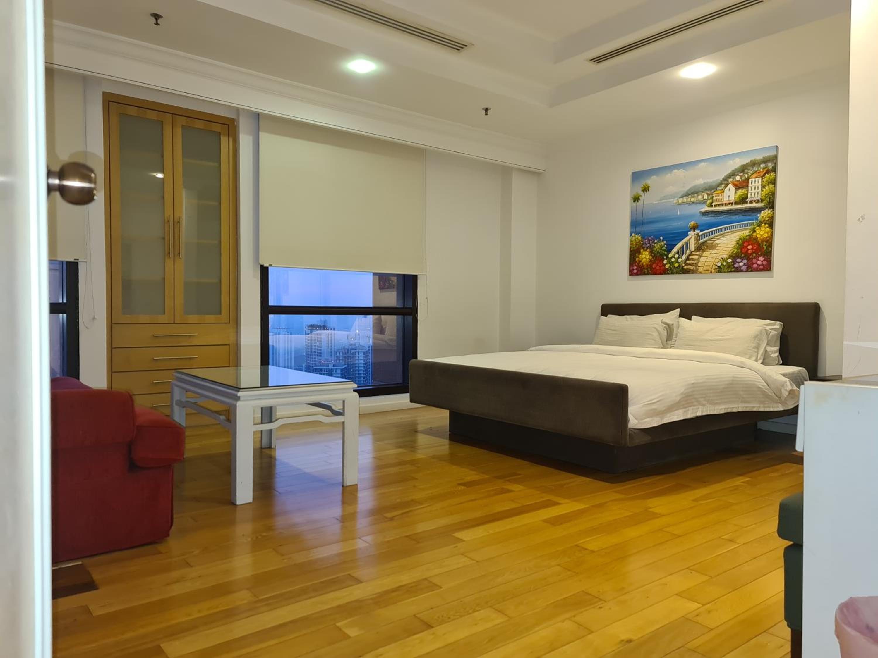 Soho Service Suite at Times Square KL