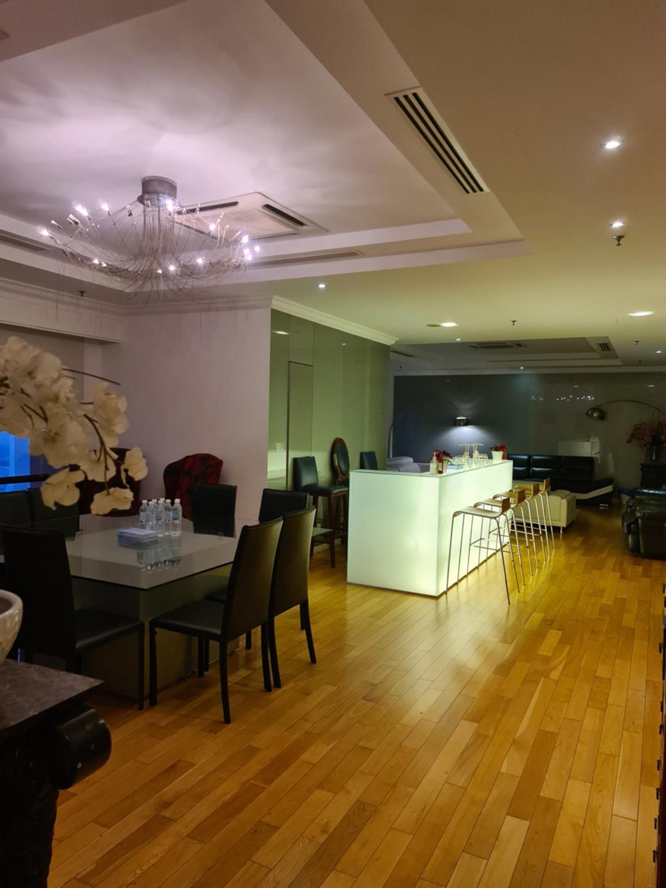 Soho Service Suite at Times Square KL