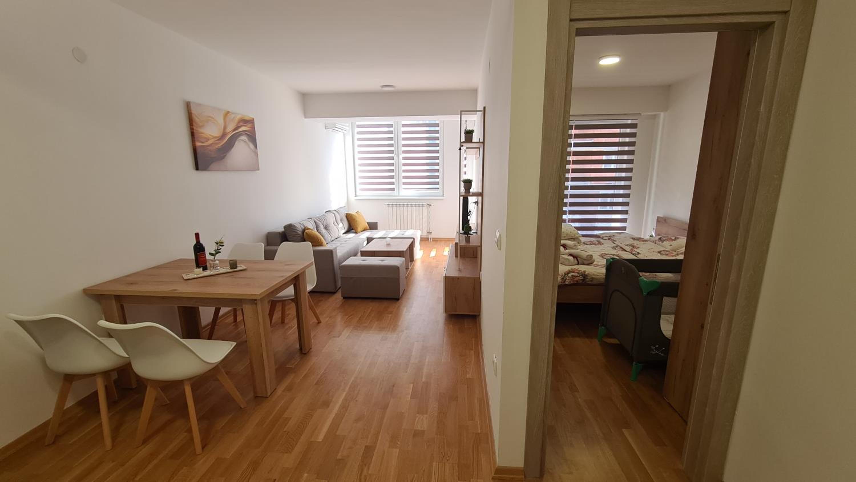 Apartment Leona