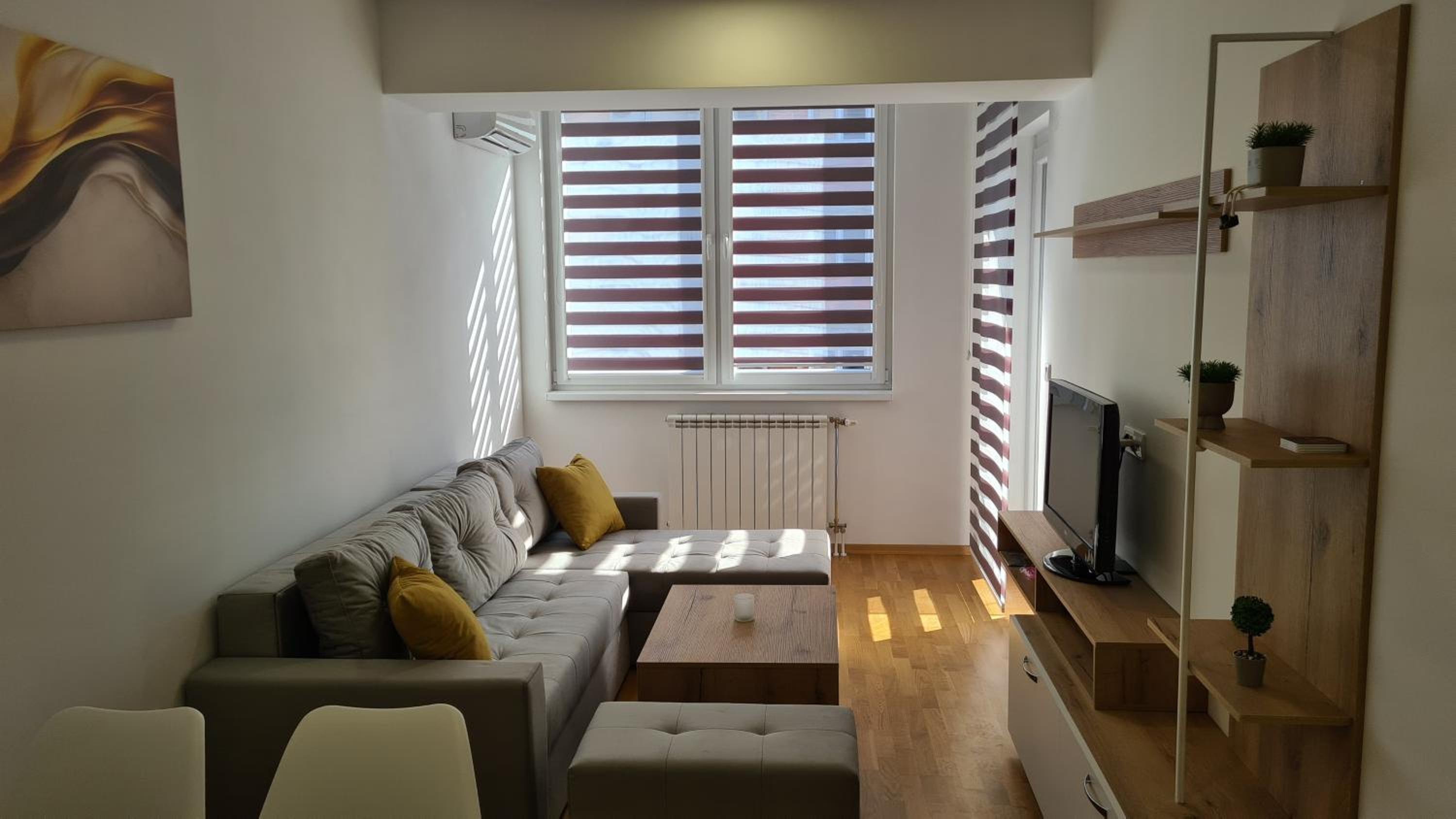 Apartment Leona
