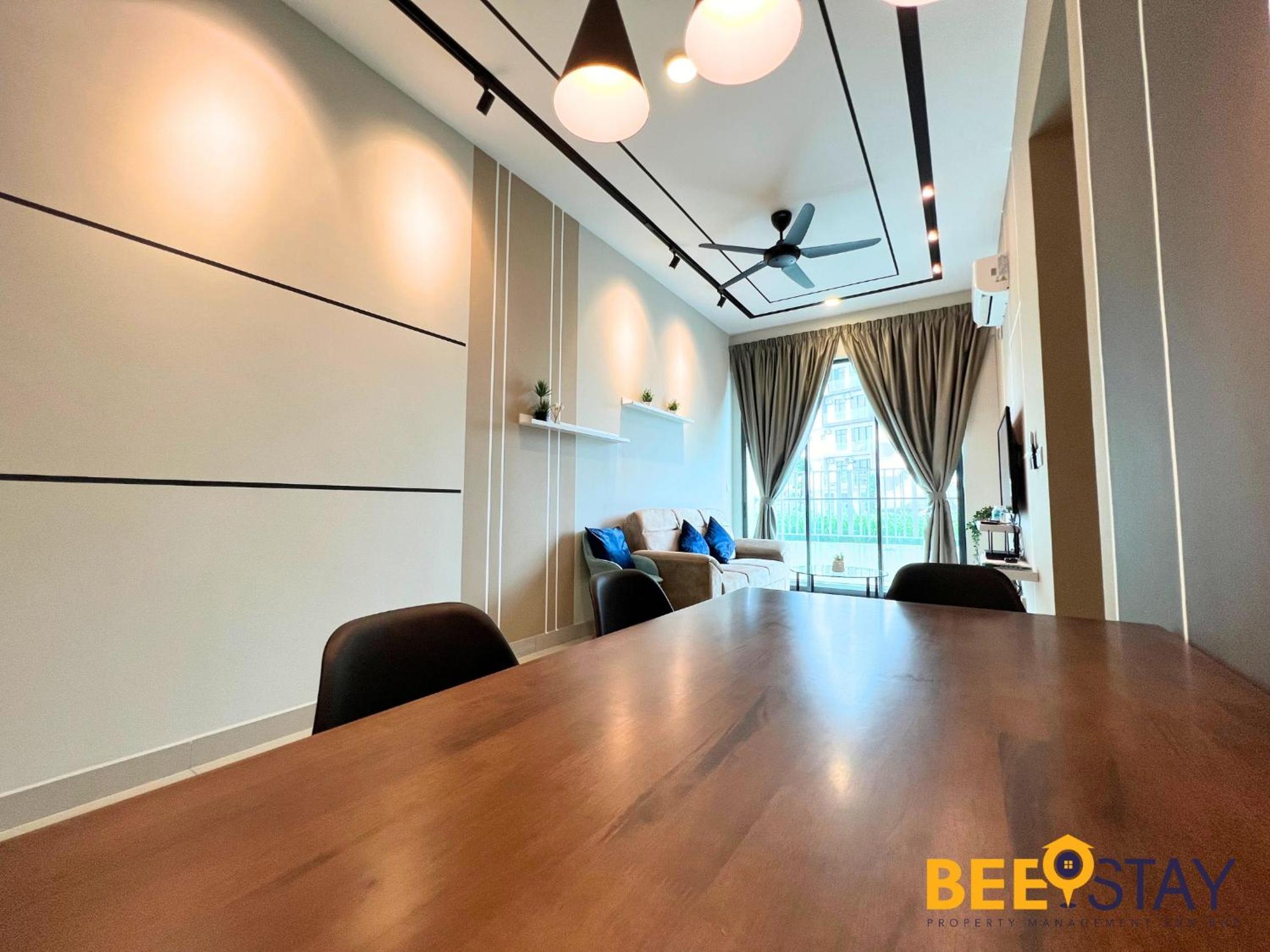 New Listing Klang with Netflix Wifi Swimming Pool View photo 4