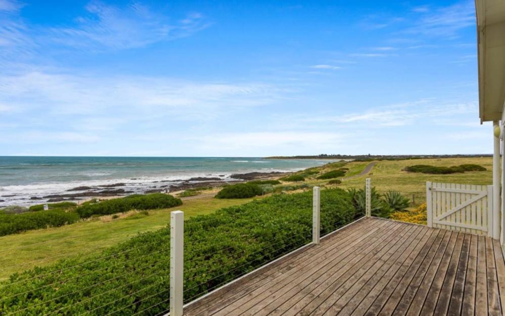 Beachy 62 Ocean Parade Middleton - No Linen Included
