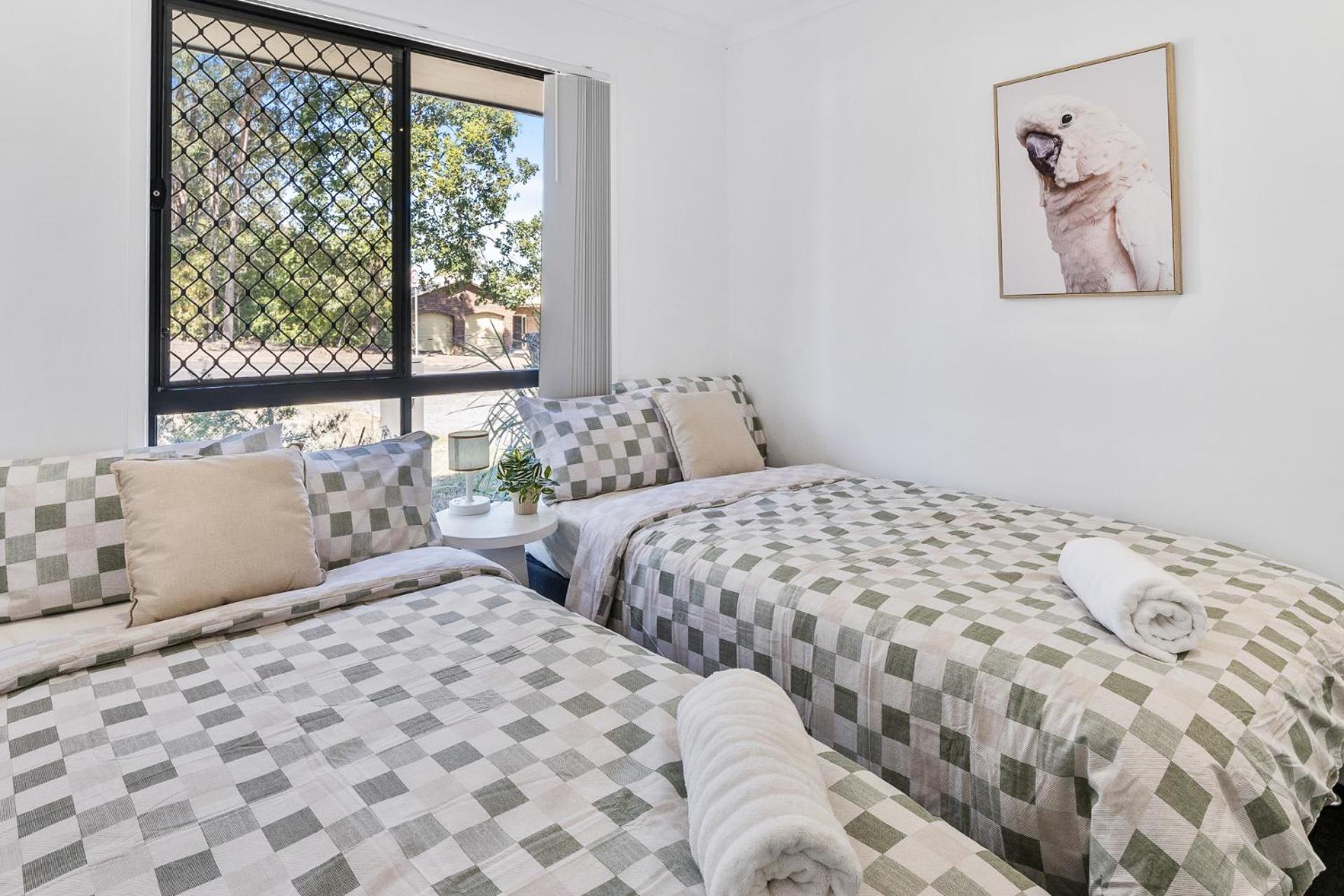 Bellbird Park Stay Rosemary 3BR Family and Worker Home