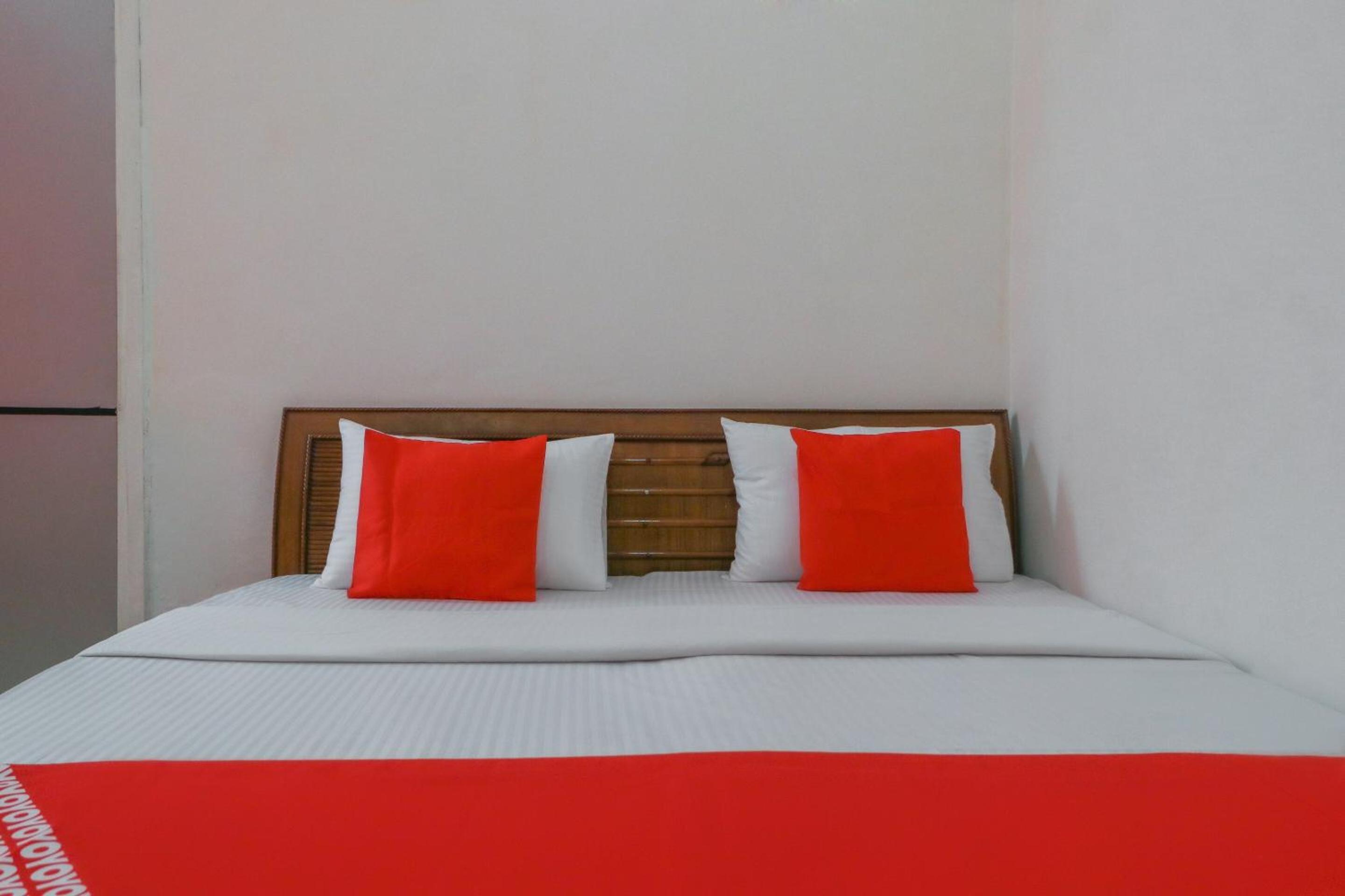 Hotel O Mg Mehak Garden view 5