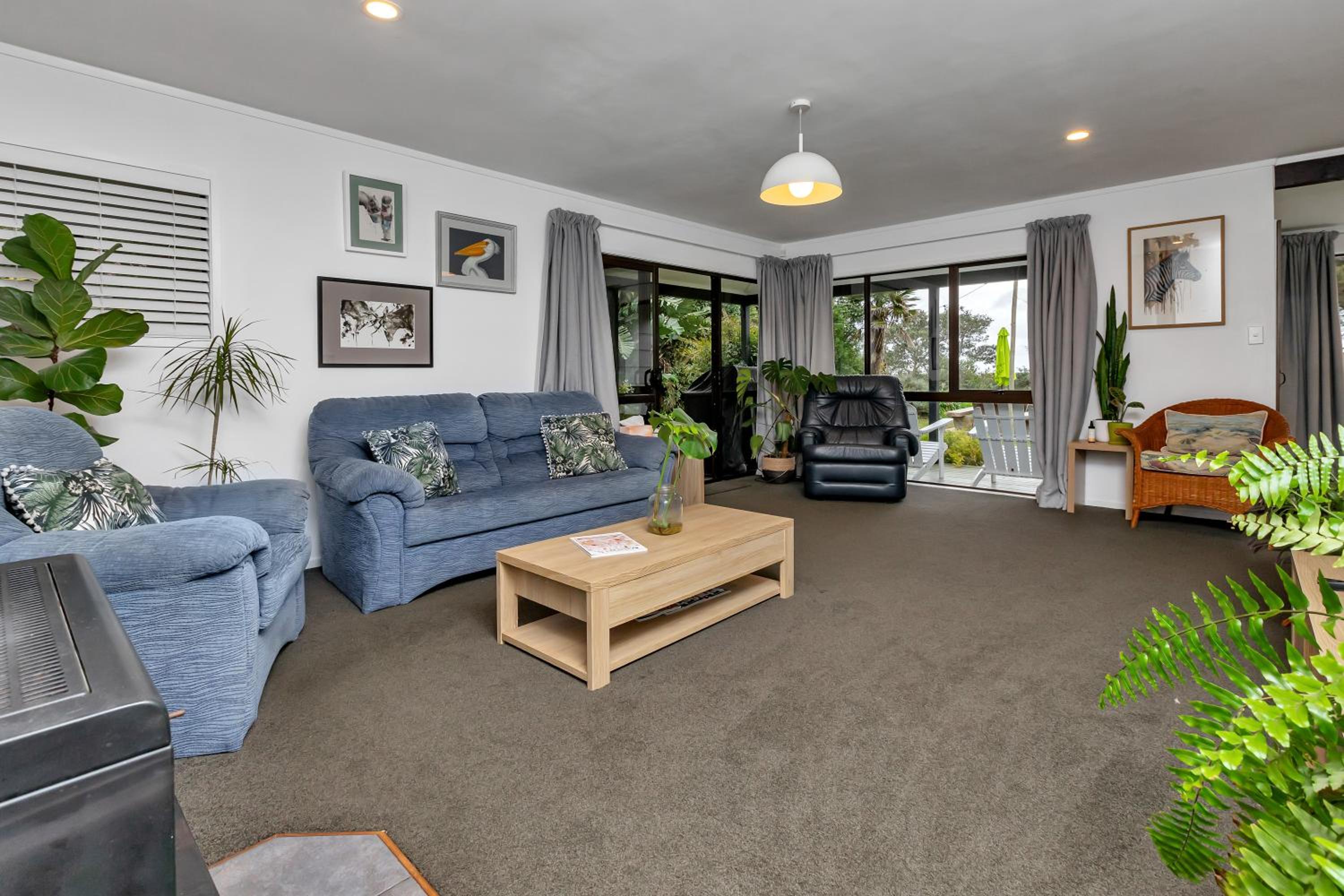 River Ridge Retreat - Ruakaka Holiday Home view 5