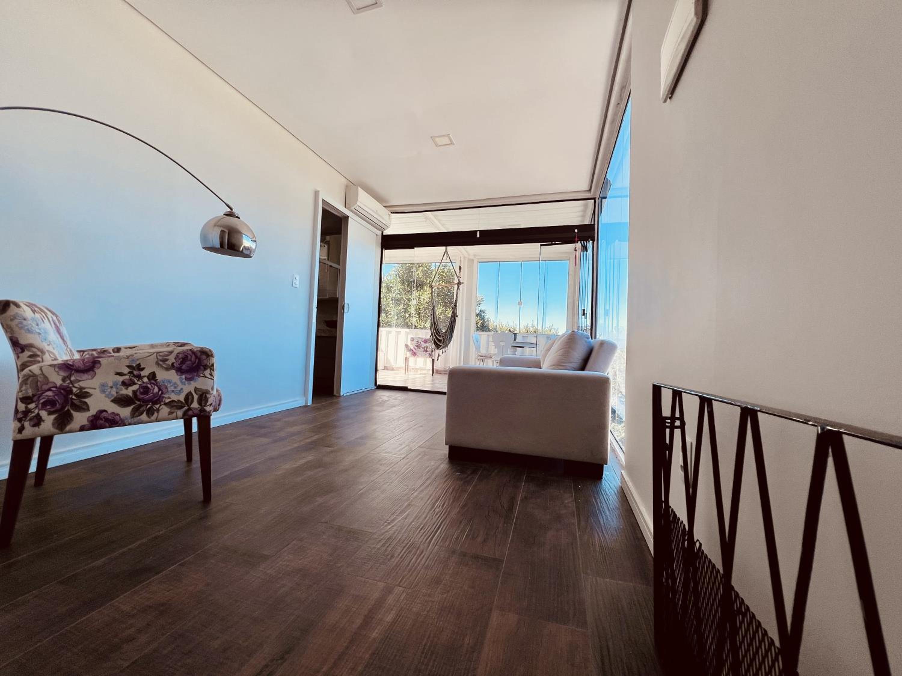 Casa de condomínio com SPA, piscina e vista para o mar do Campeche
