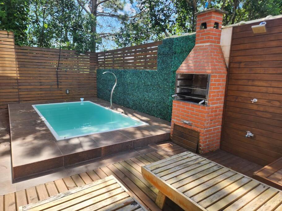 Casa de condomínio com SPA, piscina e vista para o mar do Campeche