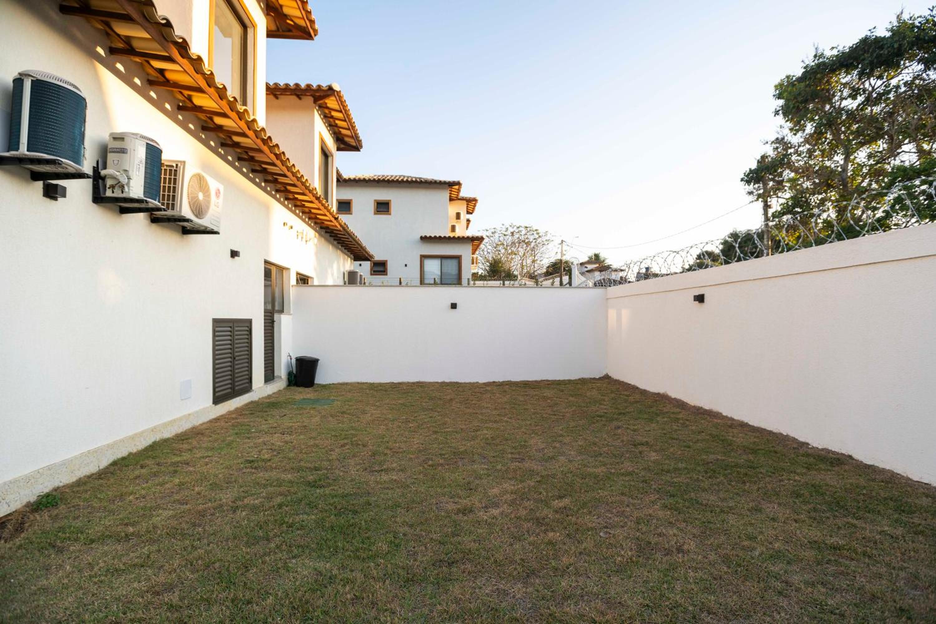 CASA CORIANA, 4 quartos em Manguinhos entre Geribá e Porto da Barra
