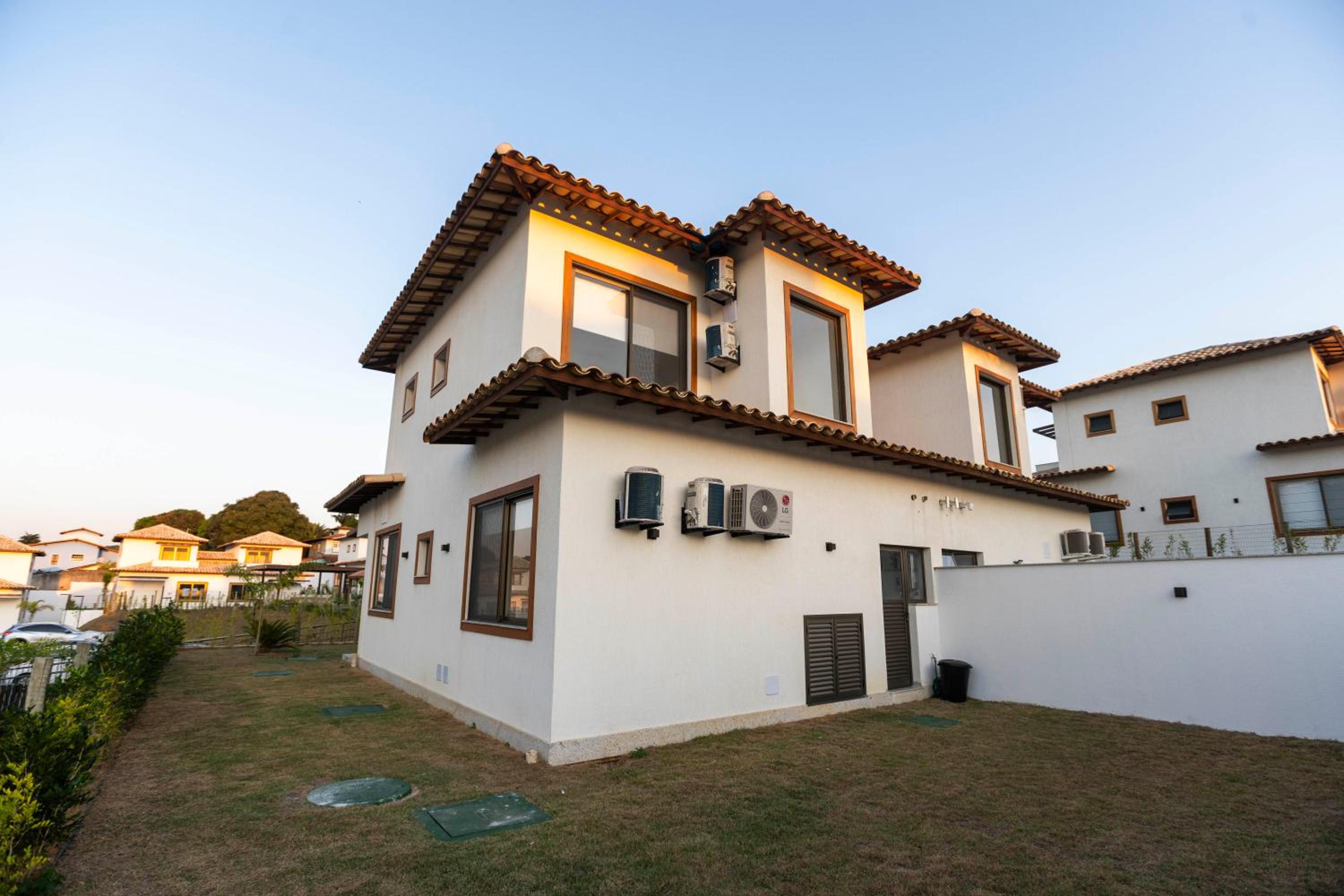 CASA CORIANA, 4 quartos em Manguinhos entre Geribá e Porto da Barra