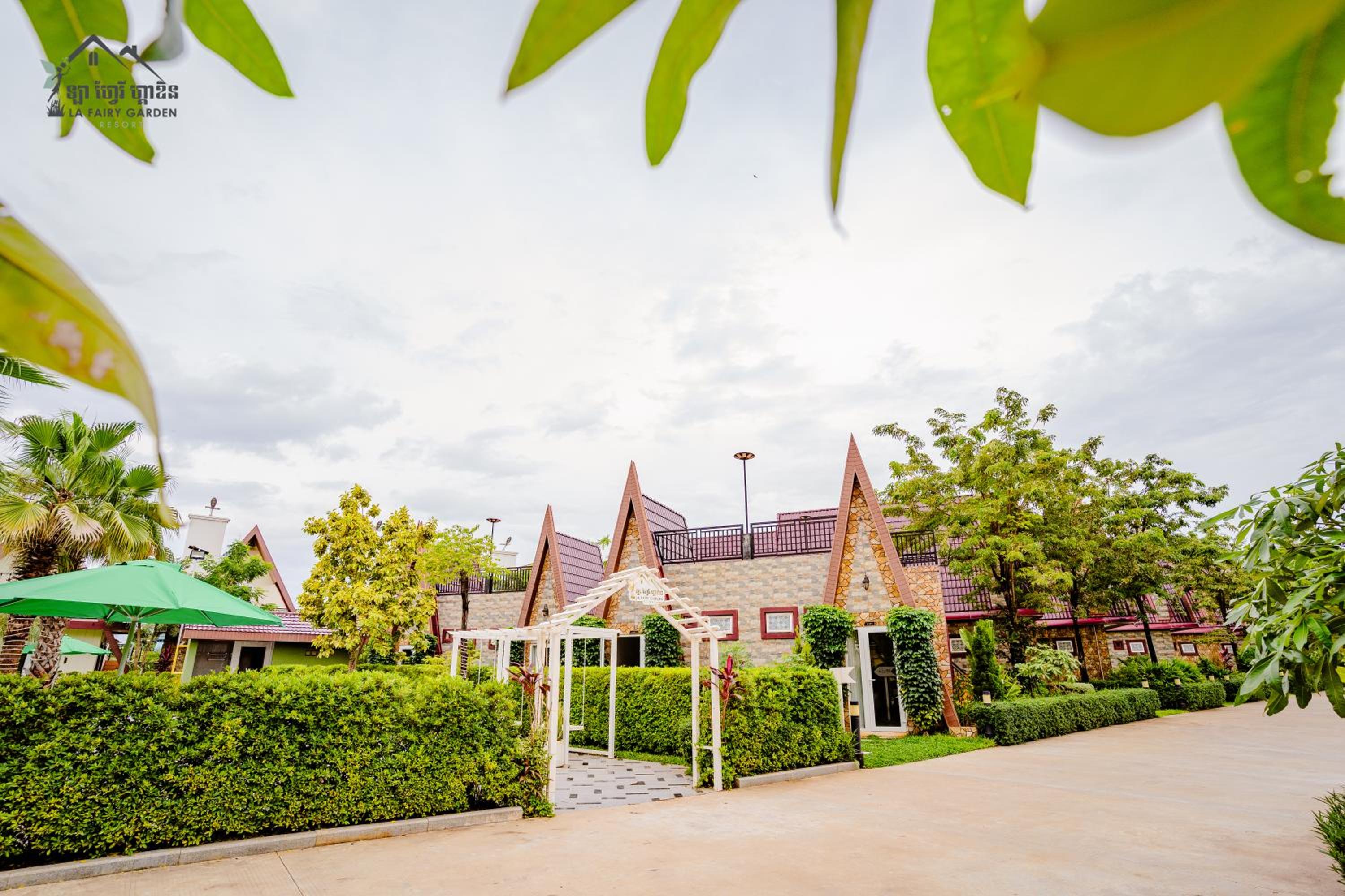 La Fairy Garden Resort