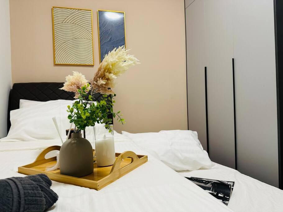 MVC50#Family Suite 9pax 3 Rooms M Vertica Velocity Mall Cheras