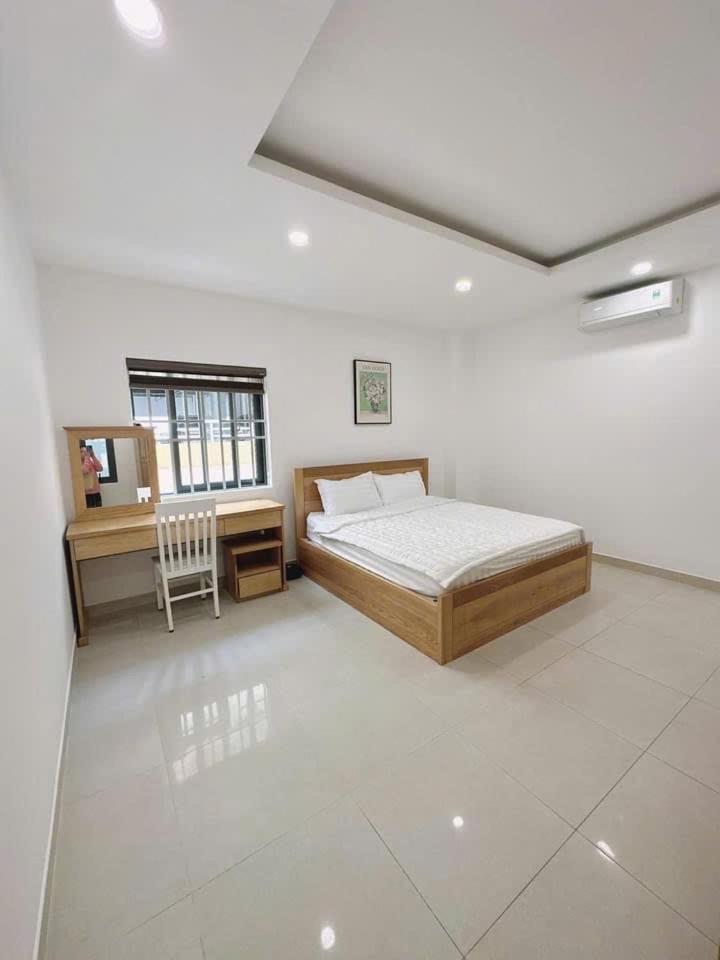 Homey Apartment
