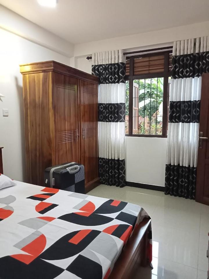 Devil mountain villa- kalupahana