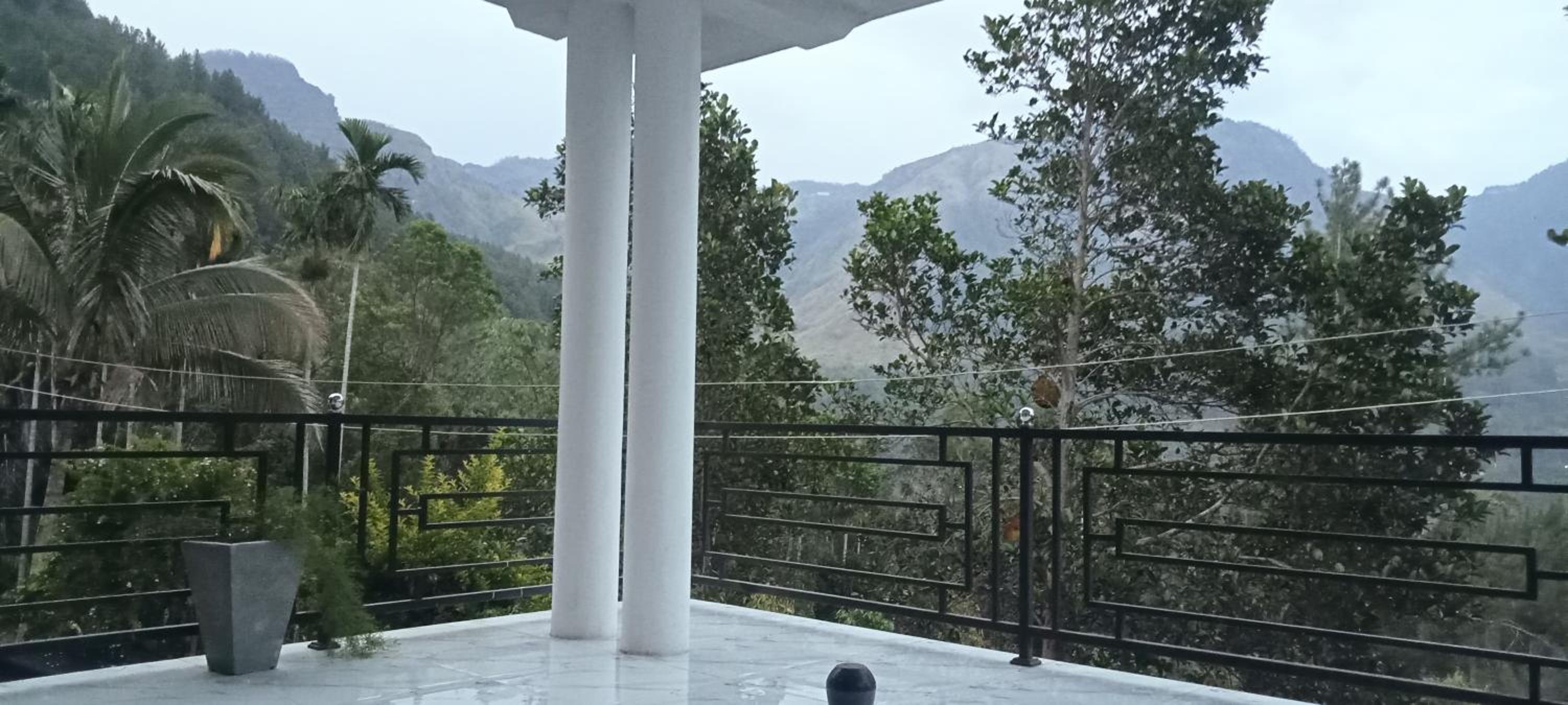 Devil mountain villa- kalupahana