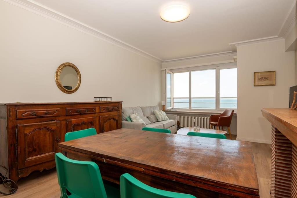 Charming apartement with sea view for 6