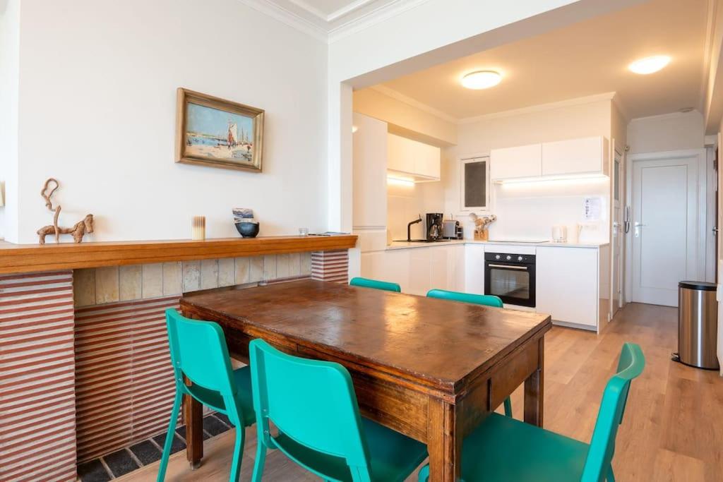 Charming apartement with sea view for 6