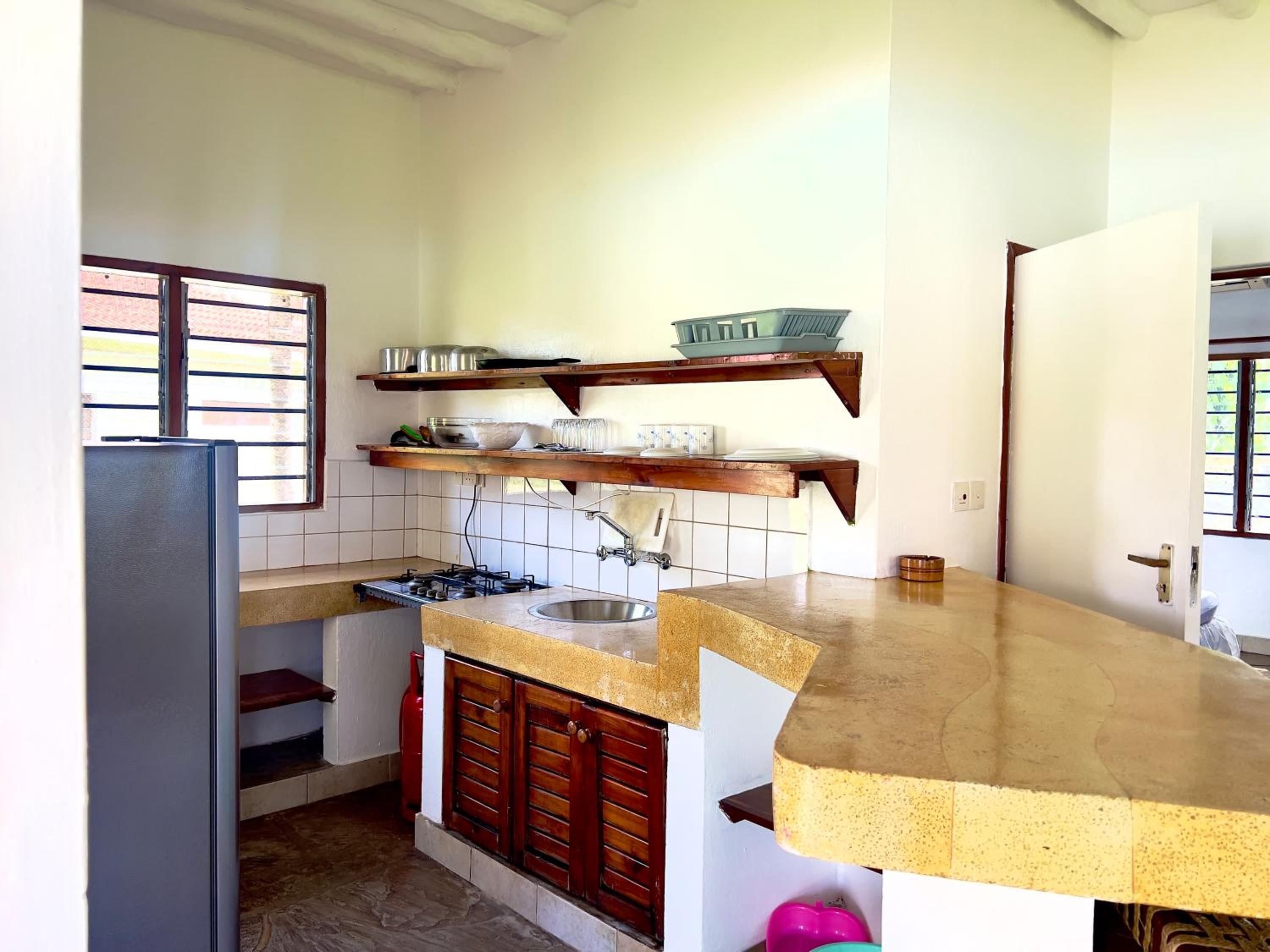 Doric Cottages Diani