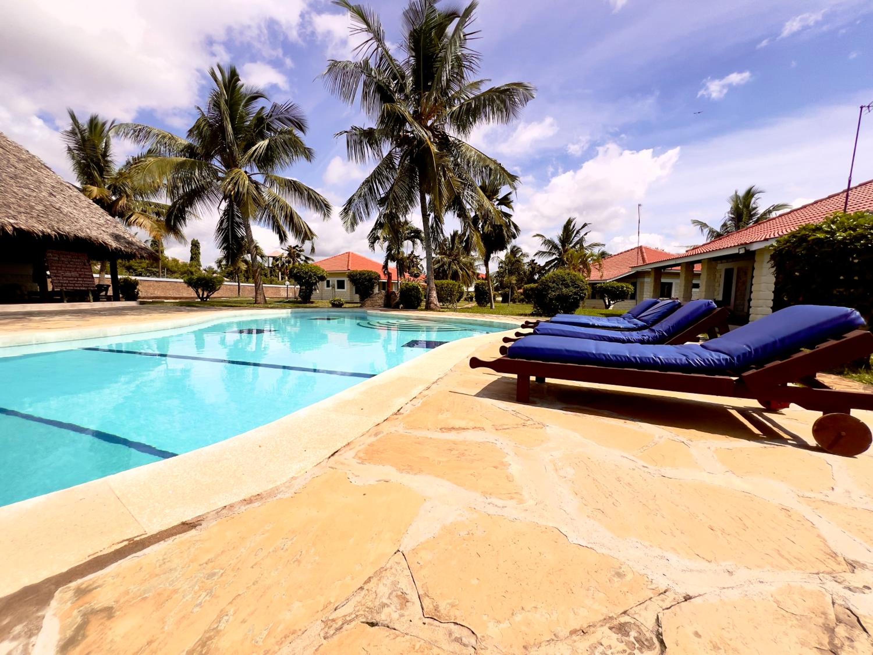 Doric Cottages Diani