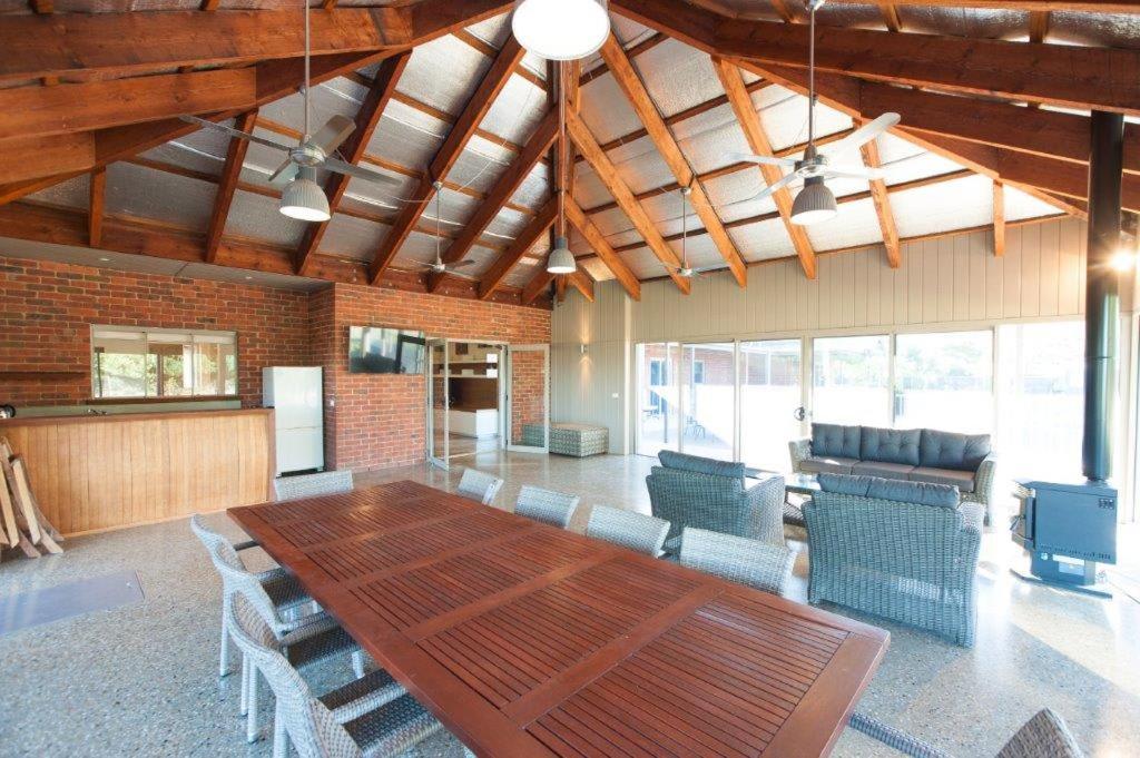 Nepeta Cataria Estate - Echuca Holiday Homes