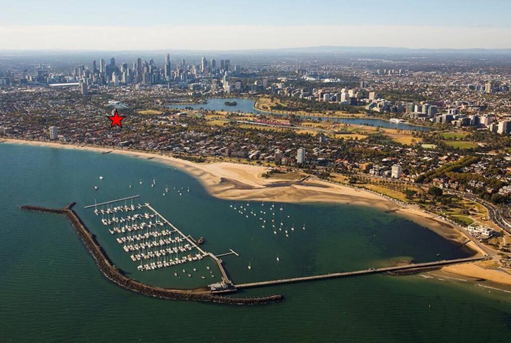 Two Terrific Albert Park Apartments