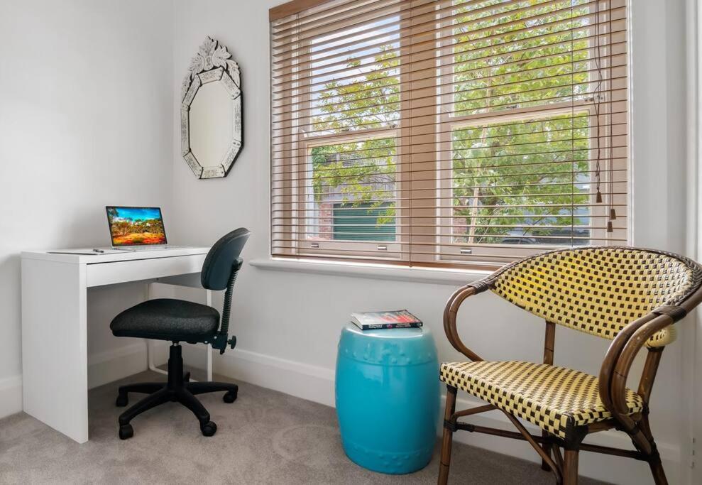 Two Terrific Albert Park Apartments