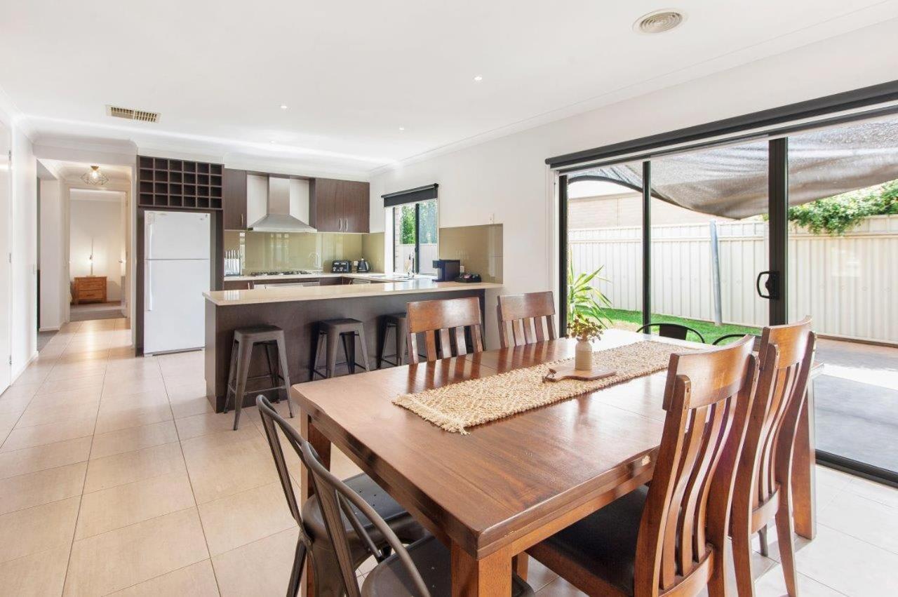 Parkview - Echuca Holiday Homes