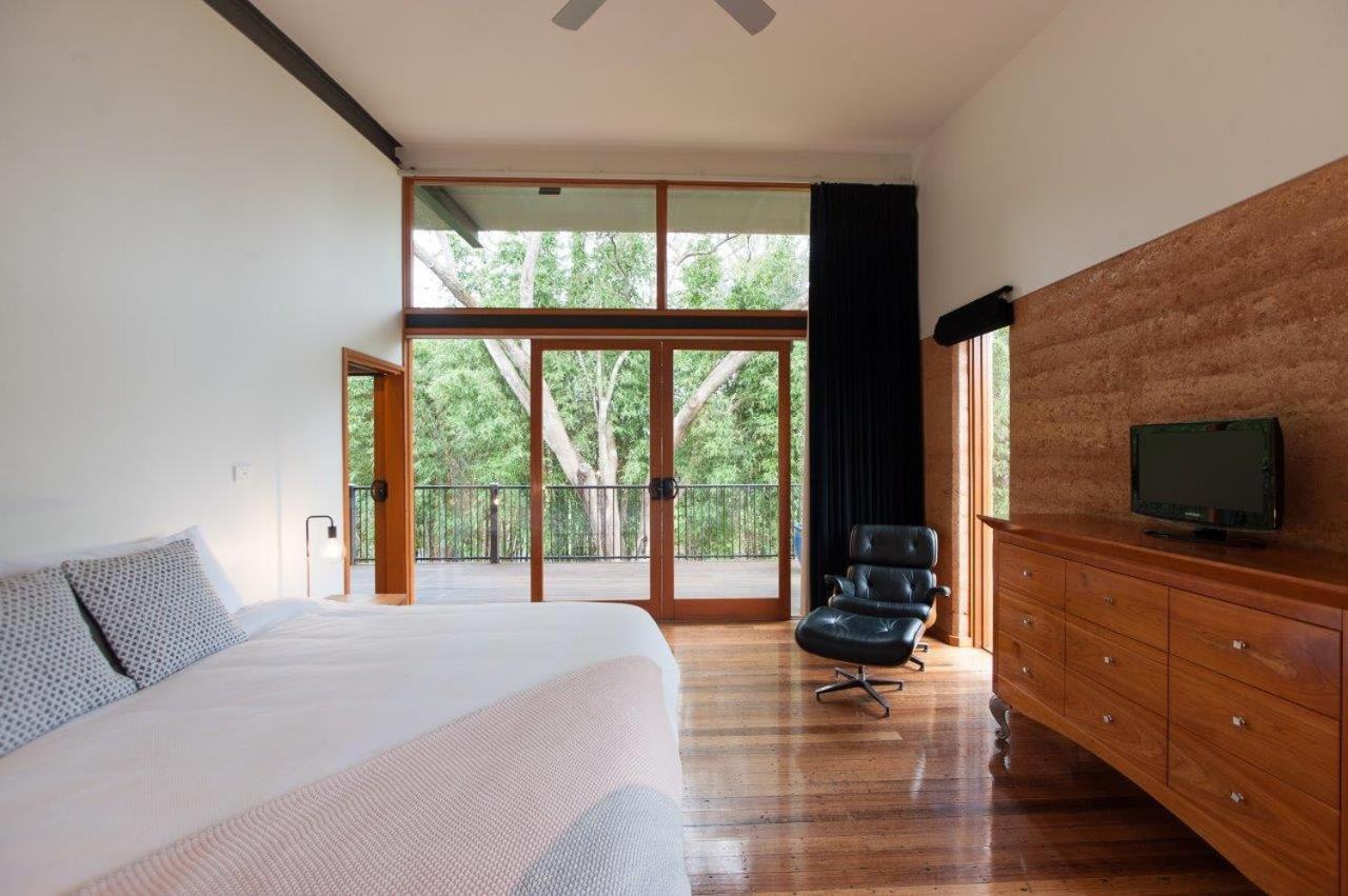 Elements - Echuca Holiday Homes