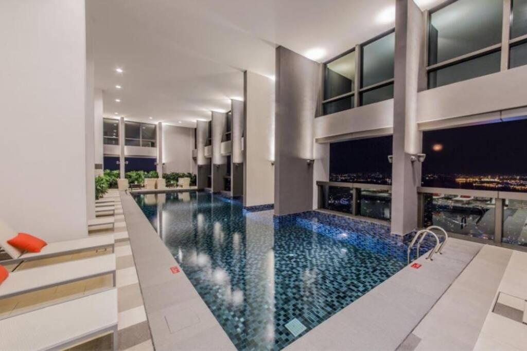 Luxury Sky 88 High Floor Netflix Near Ksl